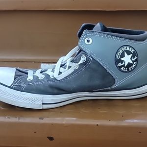 Size 9 Gray, denim and blue men's converse All Star low.